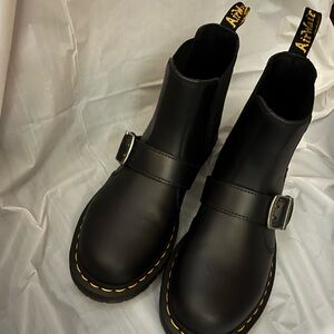 Dr. Martens Black Leather Ankle Boots NWT NEVER WORN 15%off 2 or more items